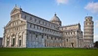 piazza dei miracoli (Pisa)