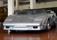 COUNTACH