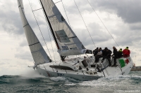 Sailing in strong wind: NEO (NEO 400 Carbon) is sailing close-hauled